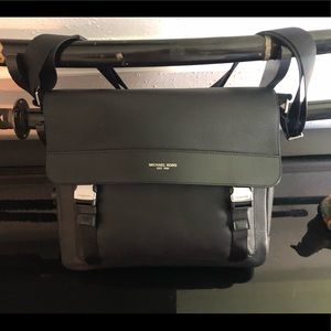 MICHEAL KORS Men's Kent Messenger Bag